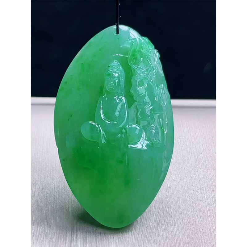 缅甸天然A货玉石翡翠 老坑冰种飘阳绿观音牌吊坠