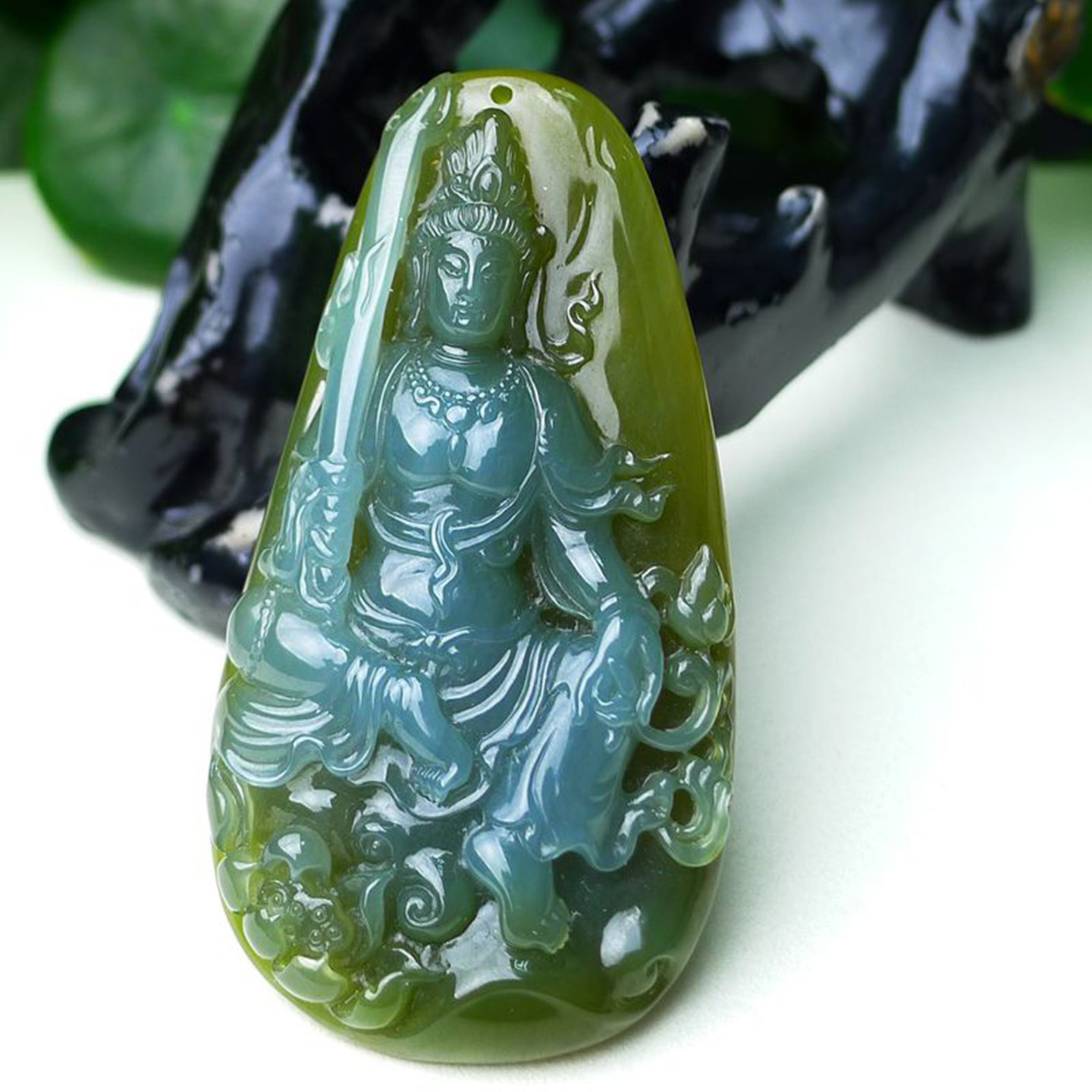 缅甸天然A货玉石翡翠 老坑冰种手工精雕双彩黄皮虚空藏菩萨吊坠