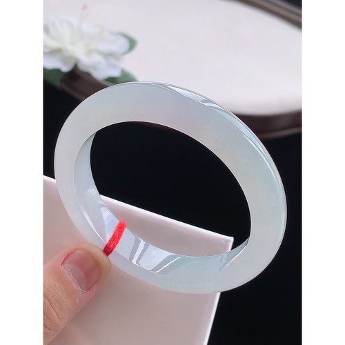 缘满家珠宝 缅甸天然A货翡翠 老坑冰种飘绿正装正圈手镯55-56圈口