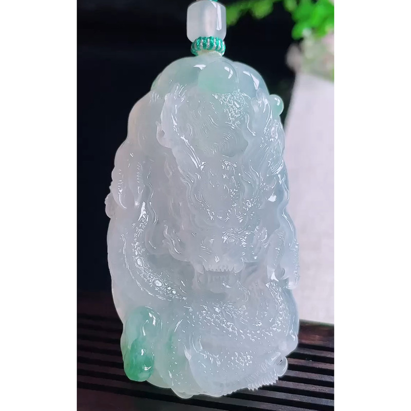 缅甸天然A货玉石翡翠挂件 精雕老坑冰飘花龙牌吊坠