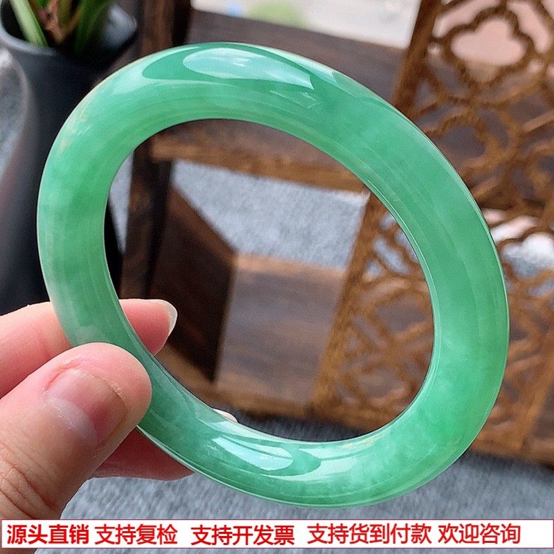 缅甸A货天然翡翠 老坑冰种满绿圆条手镯53-54圈口