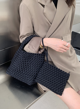 尼龙布手工编织包 大容量托特包包女2025新款手提包链条斜挎包