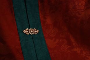 裳裳者华 茶红 原创明制圆领对襟春夏秋提花仿孔府短比甲日常汉服