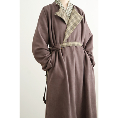 格纹新年麂皮绒外套大衣圆领袍