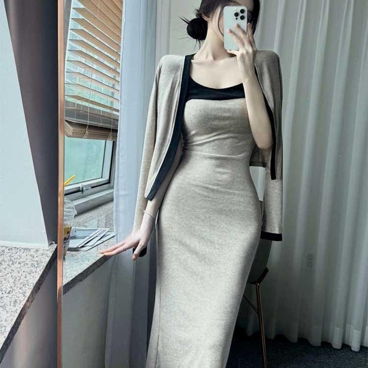 韩国吊带裙加开衫两件套女春秋季长款连衣裙套装修身收腰包臀气质图片