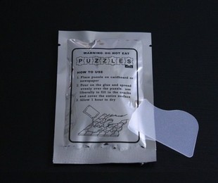 现货拼图专用胶水25ml袋装附送塑料刮片裱装配件工具