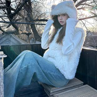 可爱小熊耳朵环保皮草马甲女白色羊羔毛外套连帽皮毛一体宽松坎肩