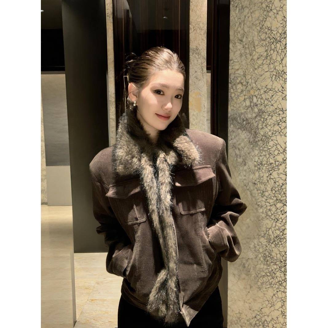 AUNP 覆古做旧可拆卸毛领夹棉夹克女秋冬季棕绿色灯芯绒加厚外套