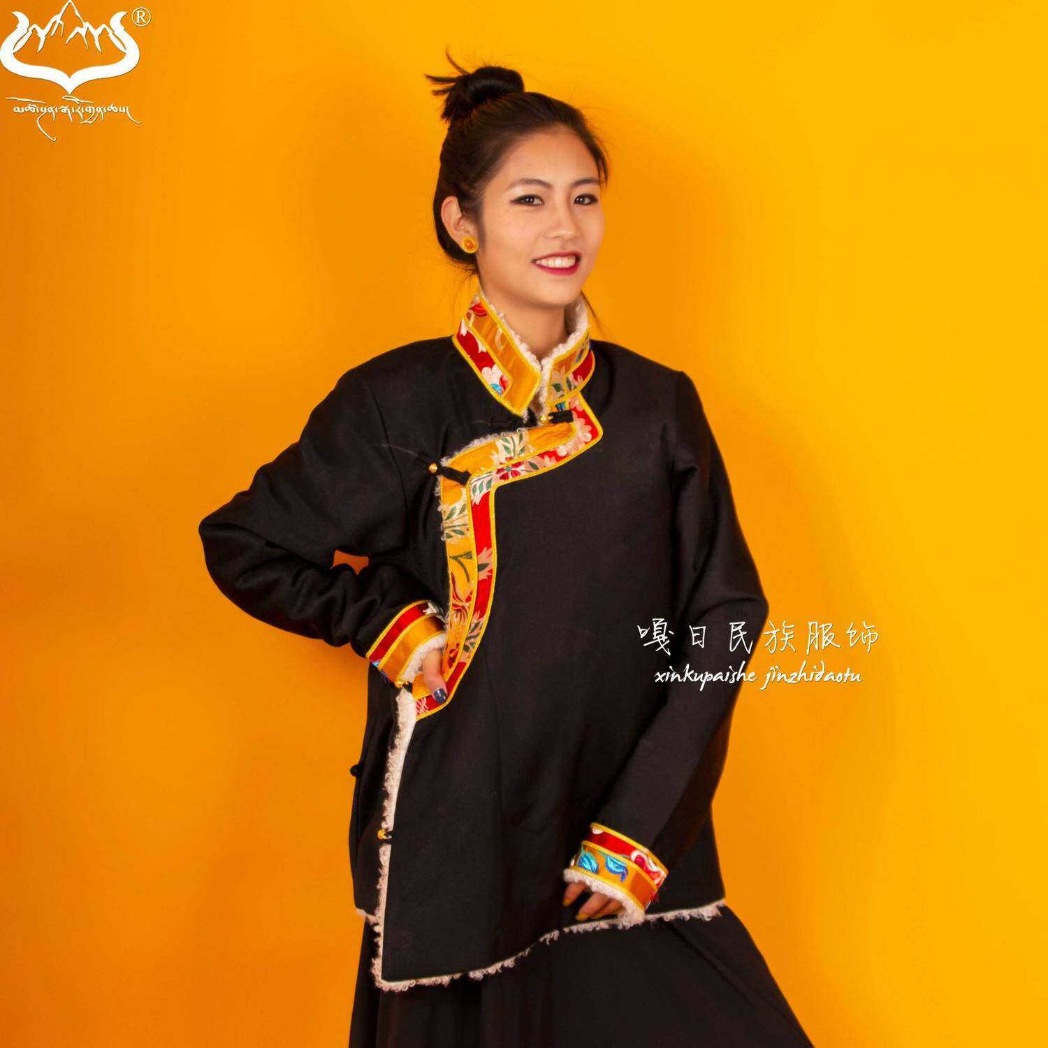 藏服女士纯色休闲棉衣加绒冬保暖藏装藏族小外套藏式加厚棉袄棉服