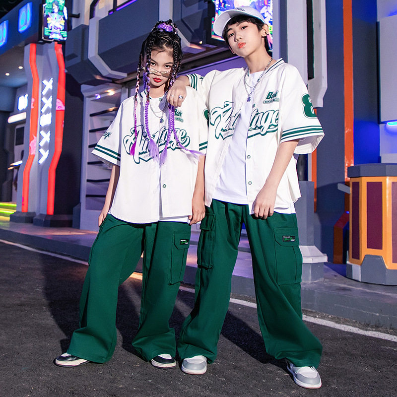 街舞儿童潮服套装hiphop男童定制棒球服外套炸街爵士舞走秀演出服