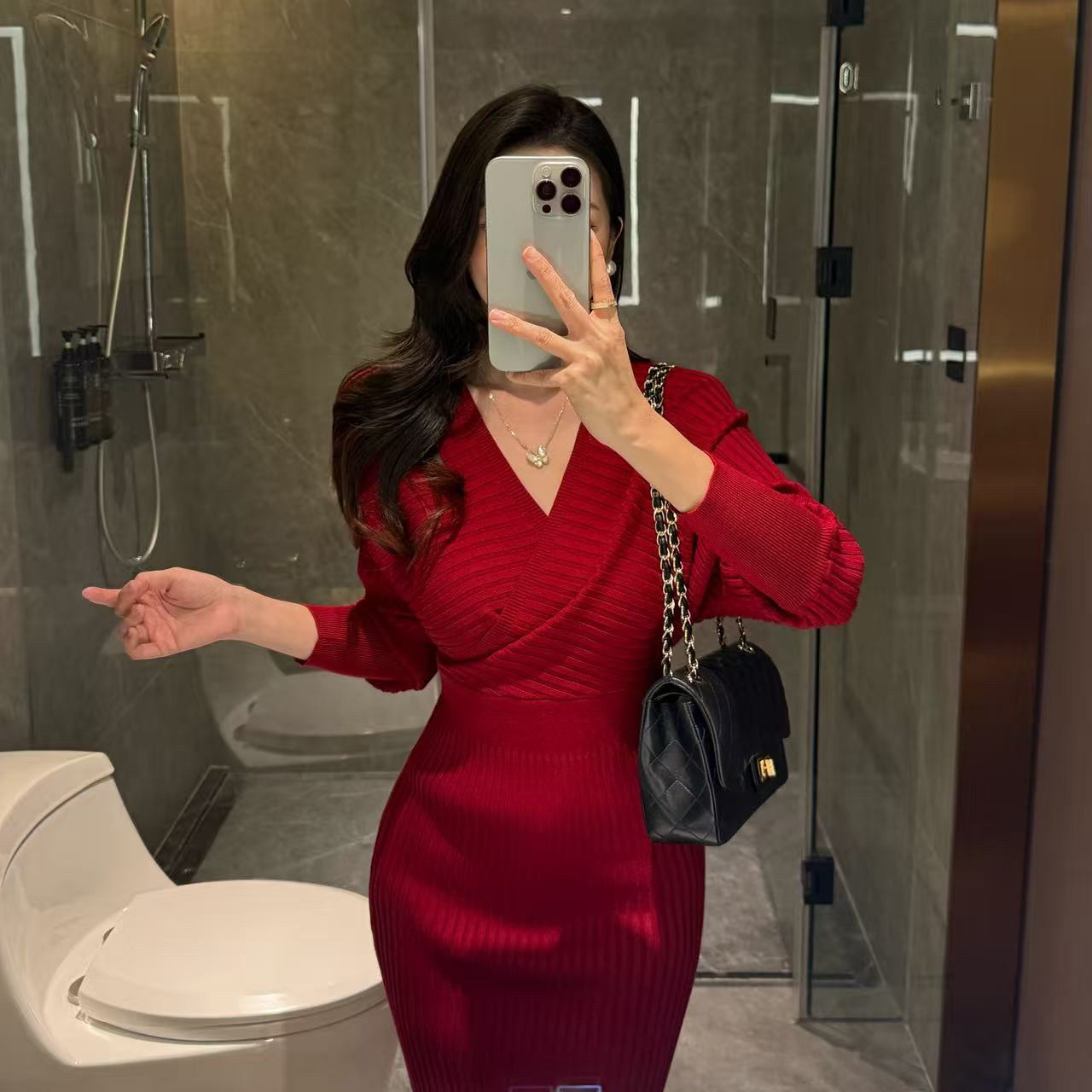 【热情勃艮第】弹力针织性感修身连衣裙冬季气质V领收腰包臀裙,女装/女士精品,连衣裙,淘宝优惠券,粉丝福利购,淘宝优惠卷