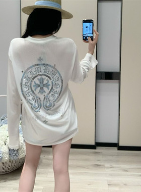 马蹄梵文重工烫钻薄款长袖T恤女夏小众设计感宽松显瘦慵懒防晒衫