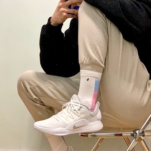 AR0465 2018男子低帮气垫缓震实战篮球鞋 100 HYPERDUNK 耐克NIKE