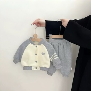 婴儿加绒卫衣套装秋冬装新款棒球服男宝宝保暖裤子运动外出两件套
