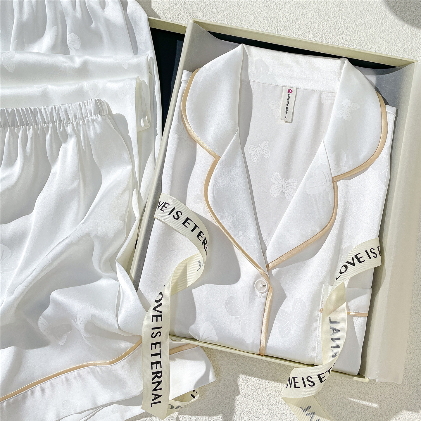 浪莎高级感真丝睡衣女款2026春夏季冰丝短袖三件套送闺蜜妈妈礼盒