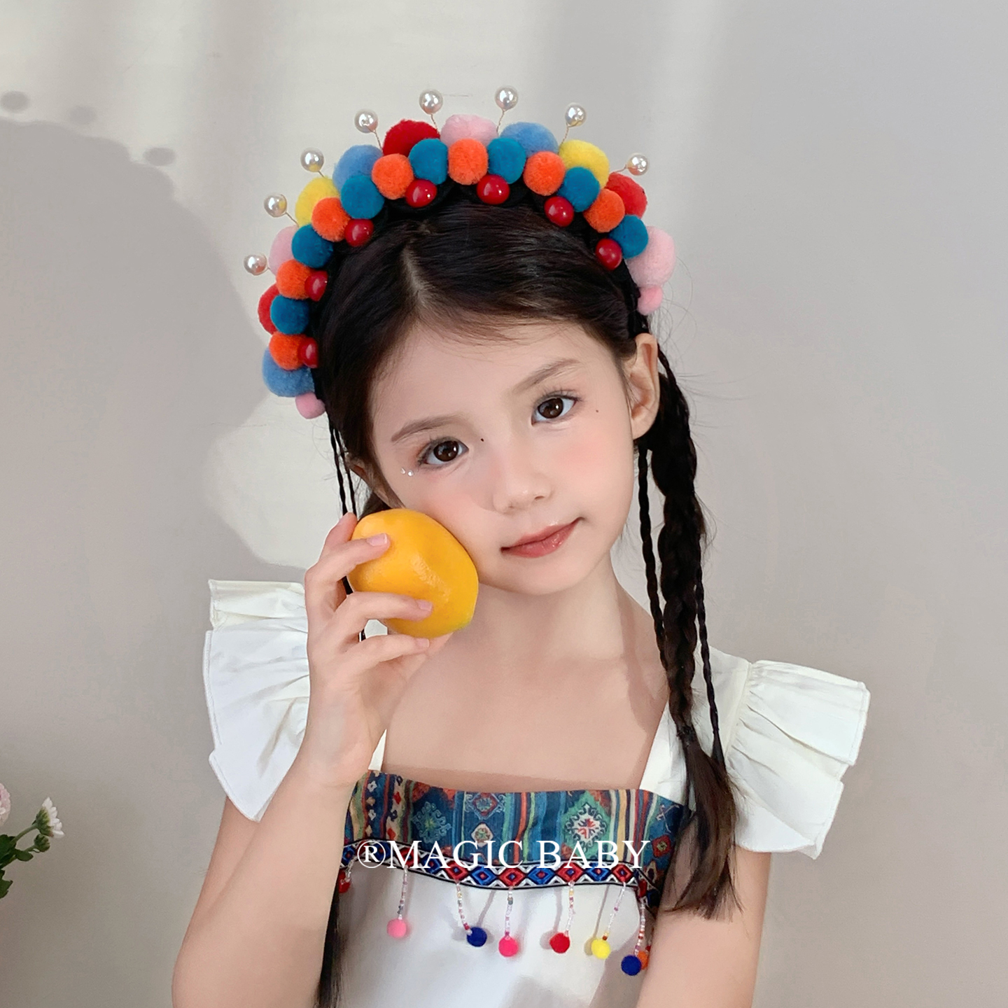 儿童民族风彩色毛球球珍珠发箍儿童外出百搭不勒头头箍发饰2025新