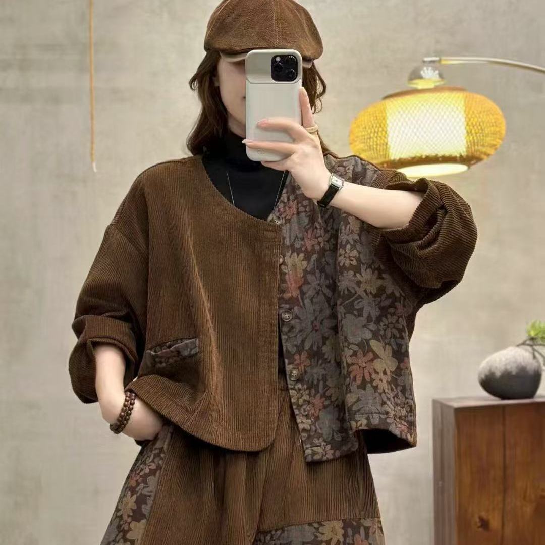 妈妈春装国风灯芯绒拼接洋气外套