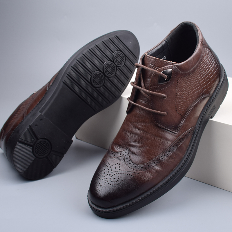 男士真皮马丁靴软底布洛克皮靴