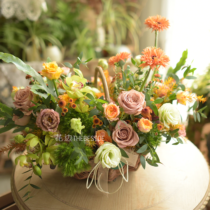 秋色系小丽花生日手提花篮礼物