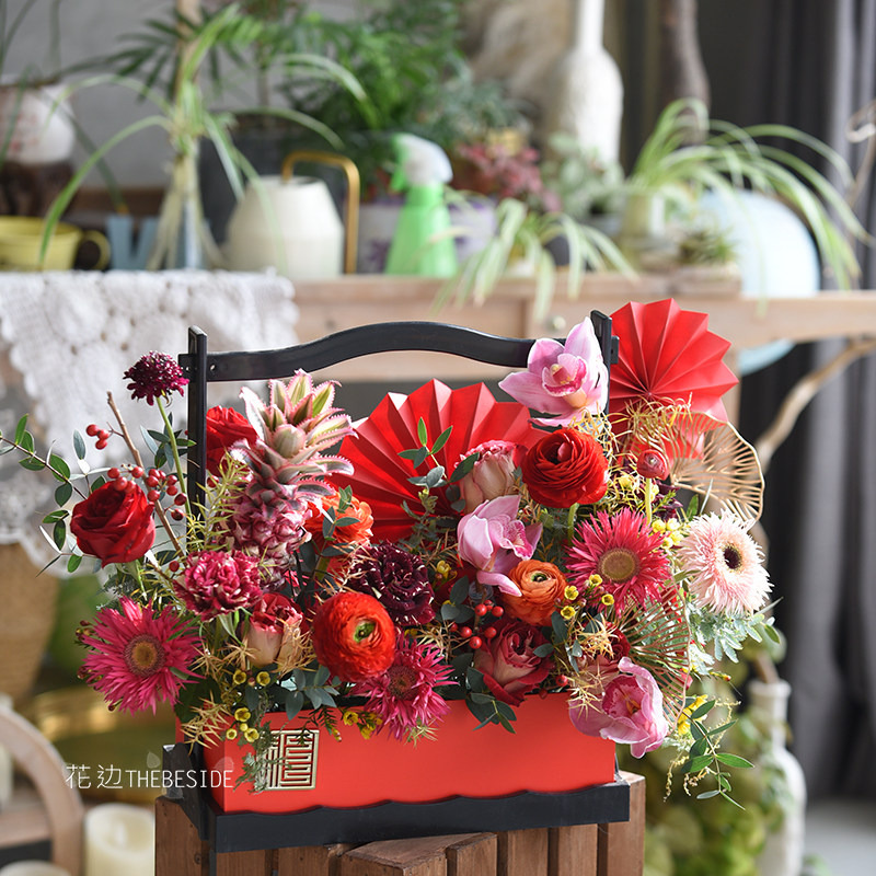 花边THEBESIDE《喜提福运》新年版手提花盒 春节元宵节鲜花礼物