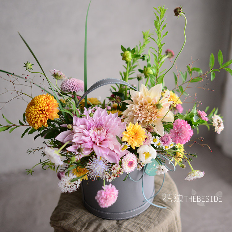 大丽花抱抱桶北京闪送