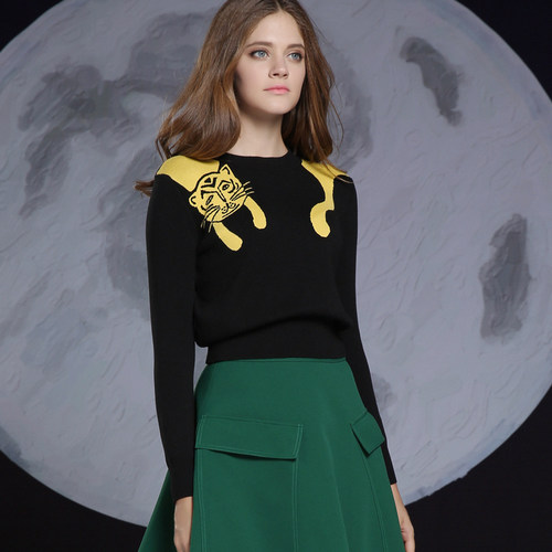 JUNGLEME圆领短款长袖针织衫