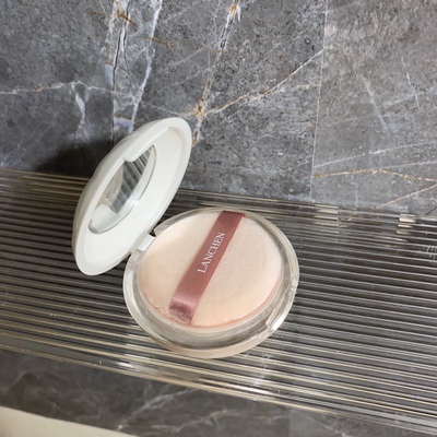 亏亏请腾仓库/光影无痕定妆蜜粉6g