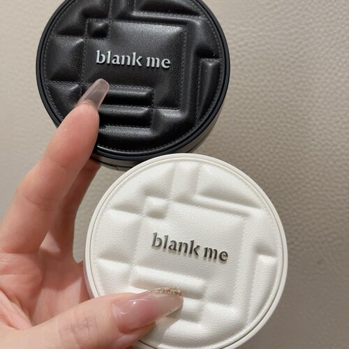 半分一被问爆的气垫！Blankme黑盒银盒养肤保湿混油混系列正装