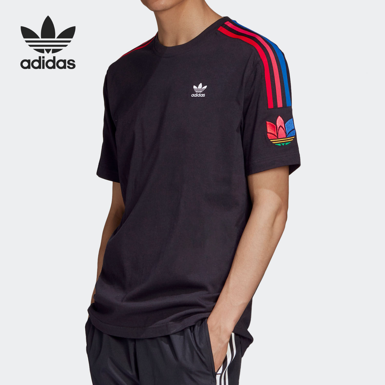 Adidas/阿迪达斯正品三叶草男子休闲舒适刺绣条纹运动T恤GE0836