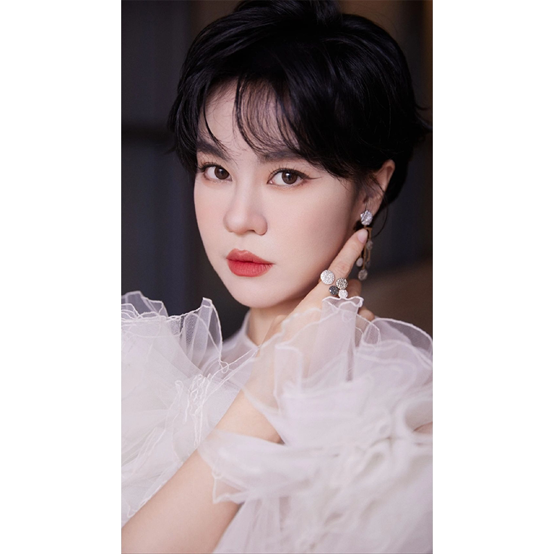 郁可唯高清大海报定制墙贴写真相纸挂画歌手仲夏满天心顽存童话