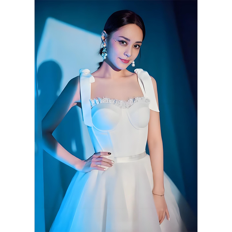 钟欣潼高清海报定做电影写真挂画相纸Twins大玩家前度越光宝盒