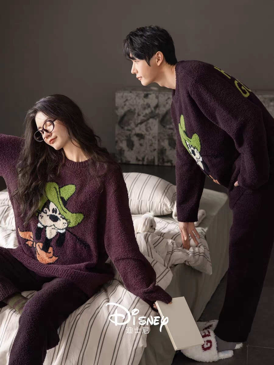 迪士尼情侣睡衣女款秋冬季可爱珊瑚绒家居服男保暖半边绒大码套装,女士内衣/男士内衣/家居服,睡衣/家居服套装,淘宝优惠券,粉丝福利购,淘宝优惠卷