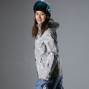 RUNNING RIVER奔流 女士 冬季 户外运动时尚印花滑雪服 A0246W