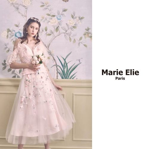 Marie Elie萦花朵刺绣珍珠上衣E2821D07335