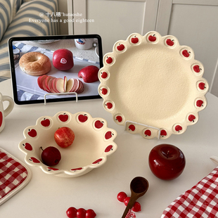 陶瓷苹果造型餐盘家用高颜值早餐盘意面沙拉盘大号苹果盘礼物