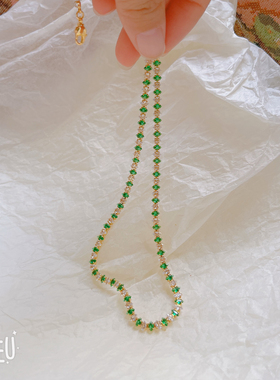 BOBO法式复古小众设计感独特绿色锆石项链女高级感洋气轻奢锁骨链