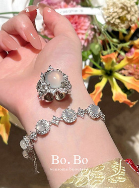 蛋面太阳花满钻手串白玉髓奢华