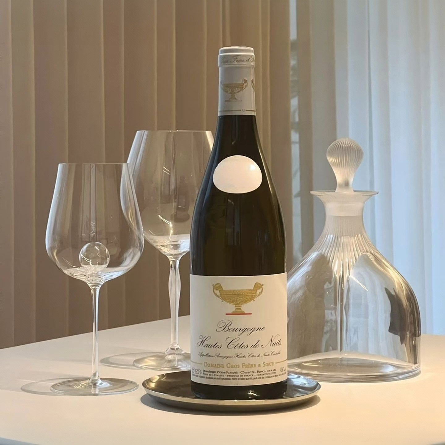 勃艮第大金杯上夜丘干白葡萄酒葛罗兄妹酒庄Gros Frere et Soeur