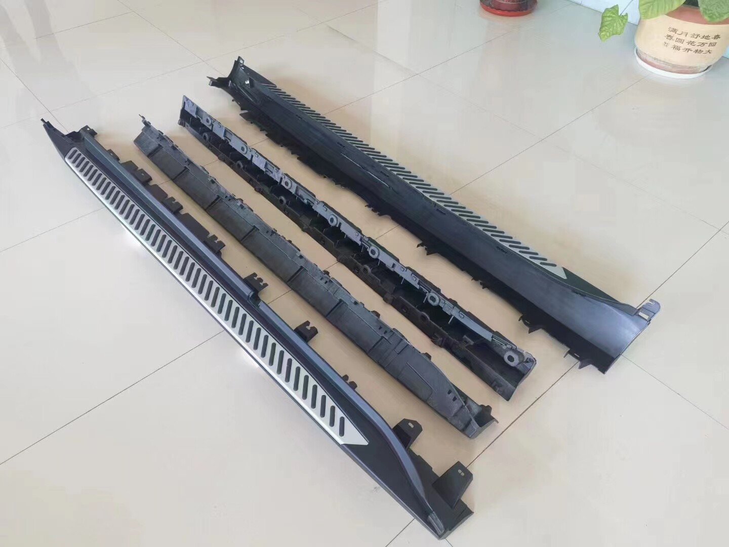 适用于07-23款宝马X5/X5L原车款侧门脚踏板原厂固定踏板迎宾踏板