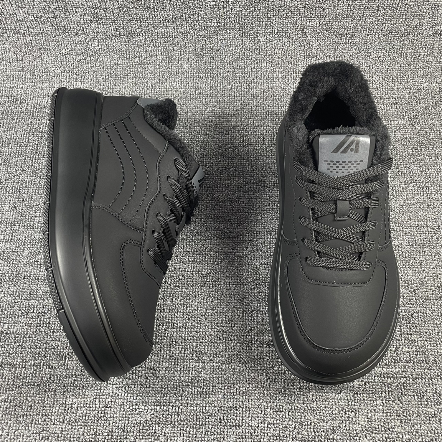 跨境大码全黑加绒保暖4E宽头男鞋