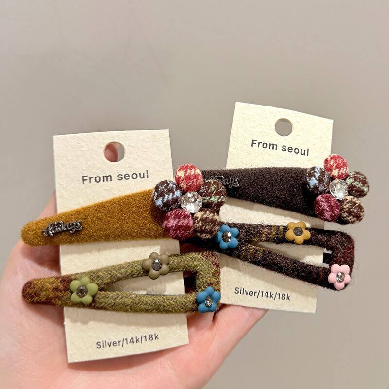 韩国秋冬气质复古闪钻格纹小花