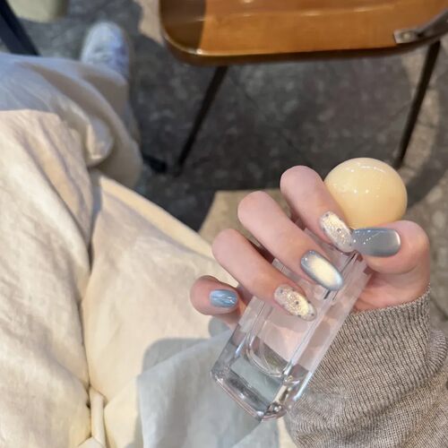 高级显白新娘孕妇婚纱美甲假指甲贴片云雾蓝波点猫眼纯手工穿戴甲