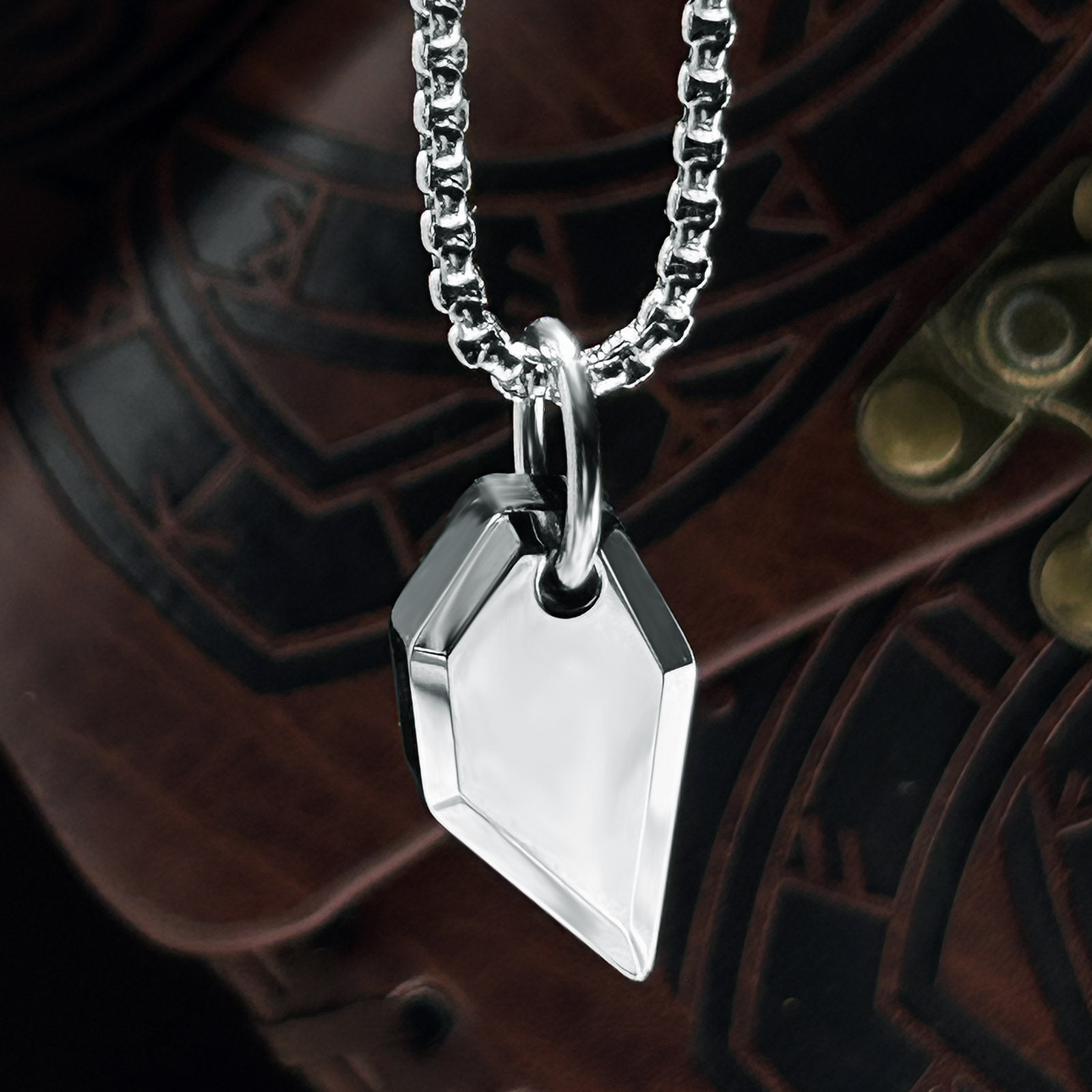 高级感饰品立体几何简约幸运之矛钨金吊坠配钛钢项链男款高端配饰