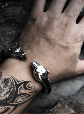 欧美狼头男士钛钢手镯