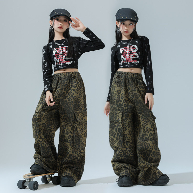 女童街舞演出服潮服套装hiphop个性豹纹工装裤架子鼓爵士舞表演服