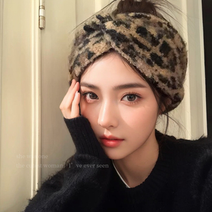 毛绒针织豹纹发带女秋冬保暖宽边不勒头束发头套复古百搭洗脸头箍
