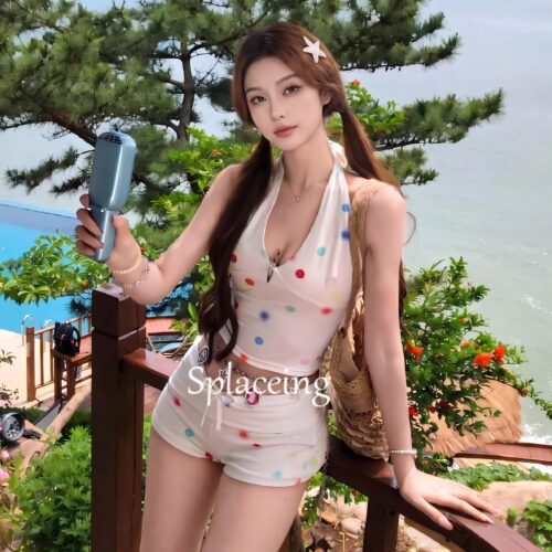 纯欲少女挂脖彩虹波点泳衣两件套