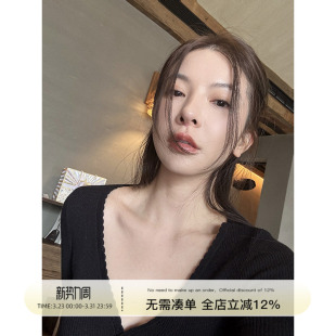 2026春季 百搭打底衫 新款 花边深V领时尚 上衣 法式 Rouqiu肉球小个子