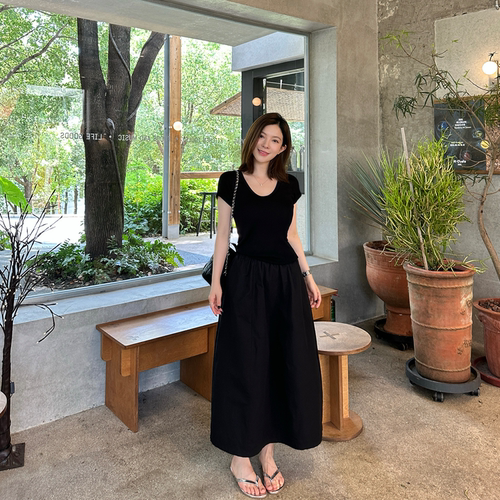 Rouqiu肉球小个子 法式宽松显瘦花苞半裙