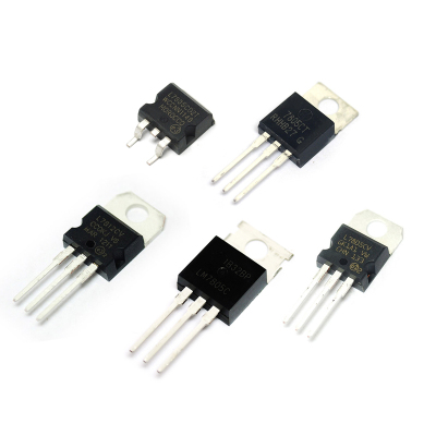 LM7805 LM7805CT三端稳压器三极管L7805CV/CD2T LM317T L7812CV
